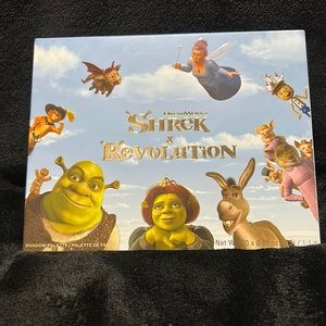 New Shrek Makeup Revolution EyeShadow Pallet